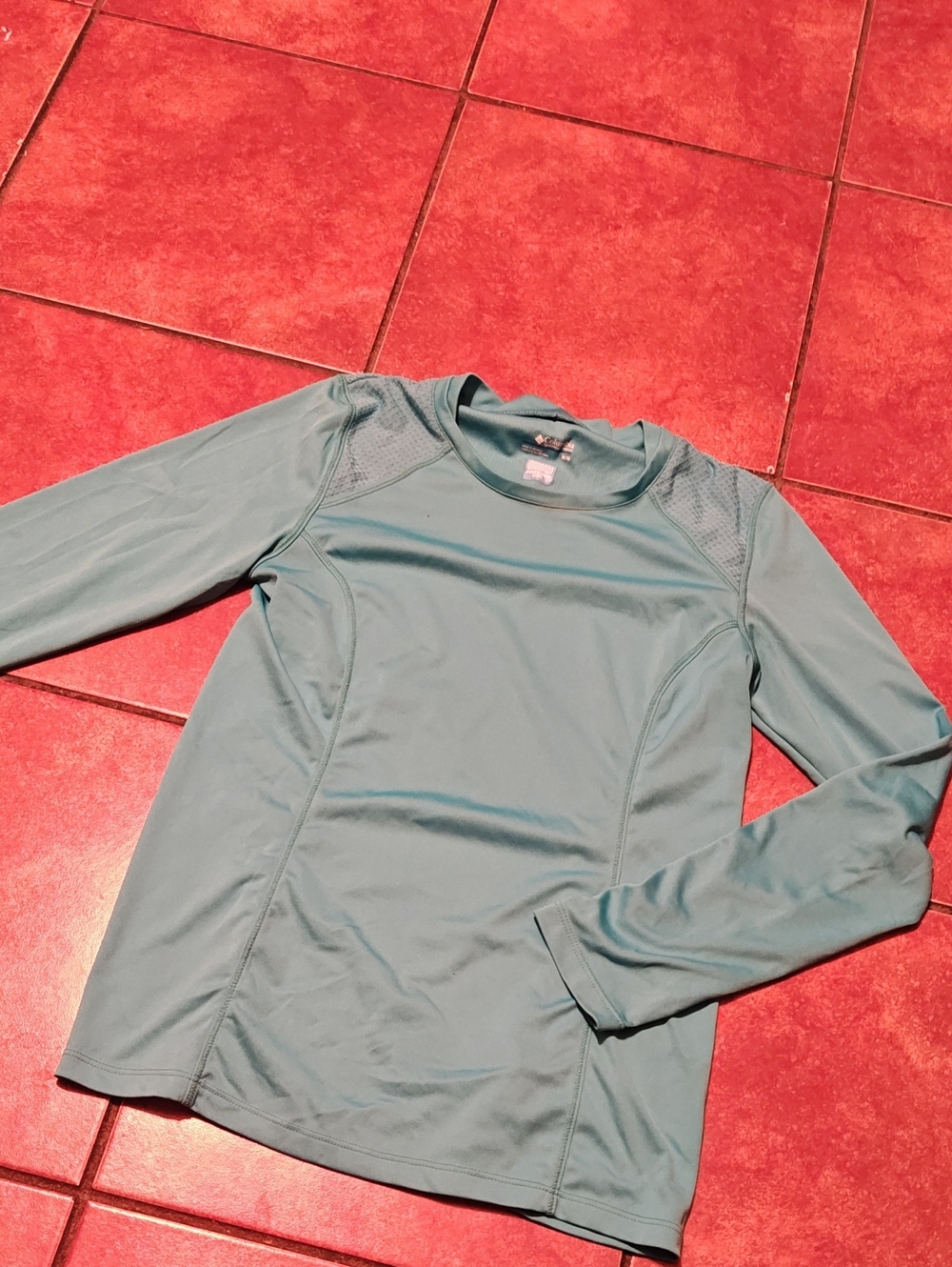 Columbia Women’s Long-Sleeve Swim Rash Guard - Teal